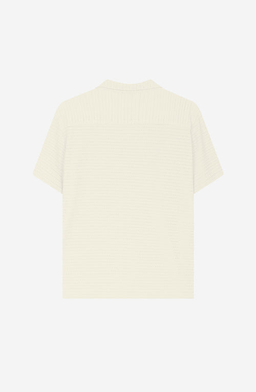 Elfenbeinfarbenes Häkelhemd