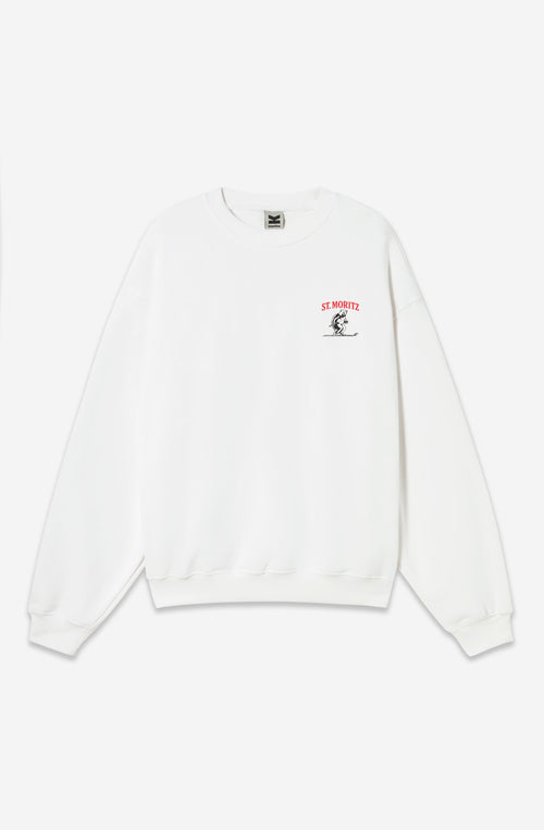 Sudadera blanca con pequeño gráfico St. Moritz y estampado trasero montaña Sudadera Crew Luxury White Overseize Kaotiko BCN.