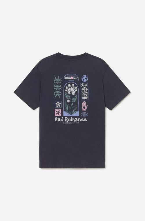Camiseta Geometric Flower Sea Storm unisex azul tormenta con estampado floral geométrico artístico en la espalda