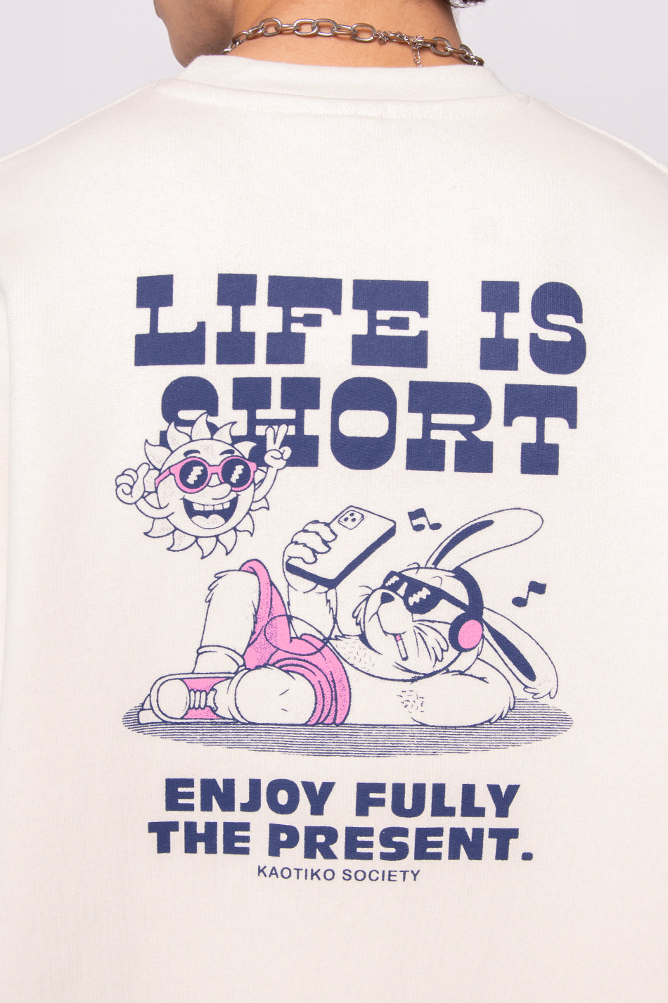 Sweat-shirt Life Is Short en coton biologique ivoire/rose 