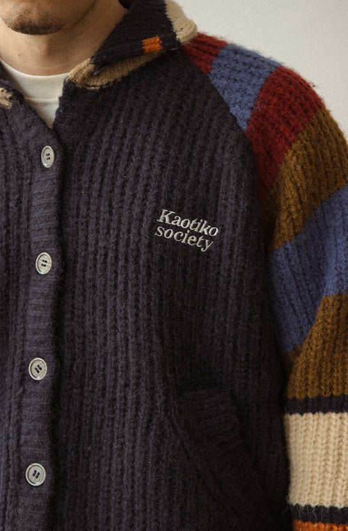 Marineblaue Jacke mit Indie-Streifen