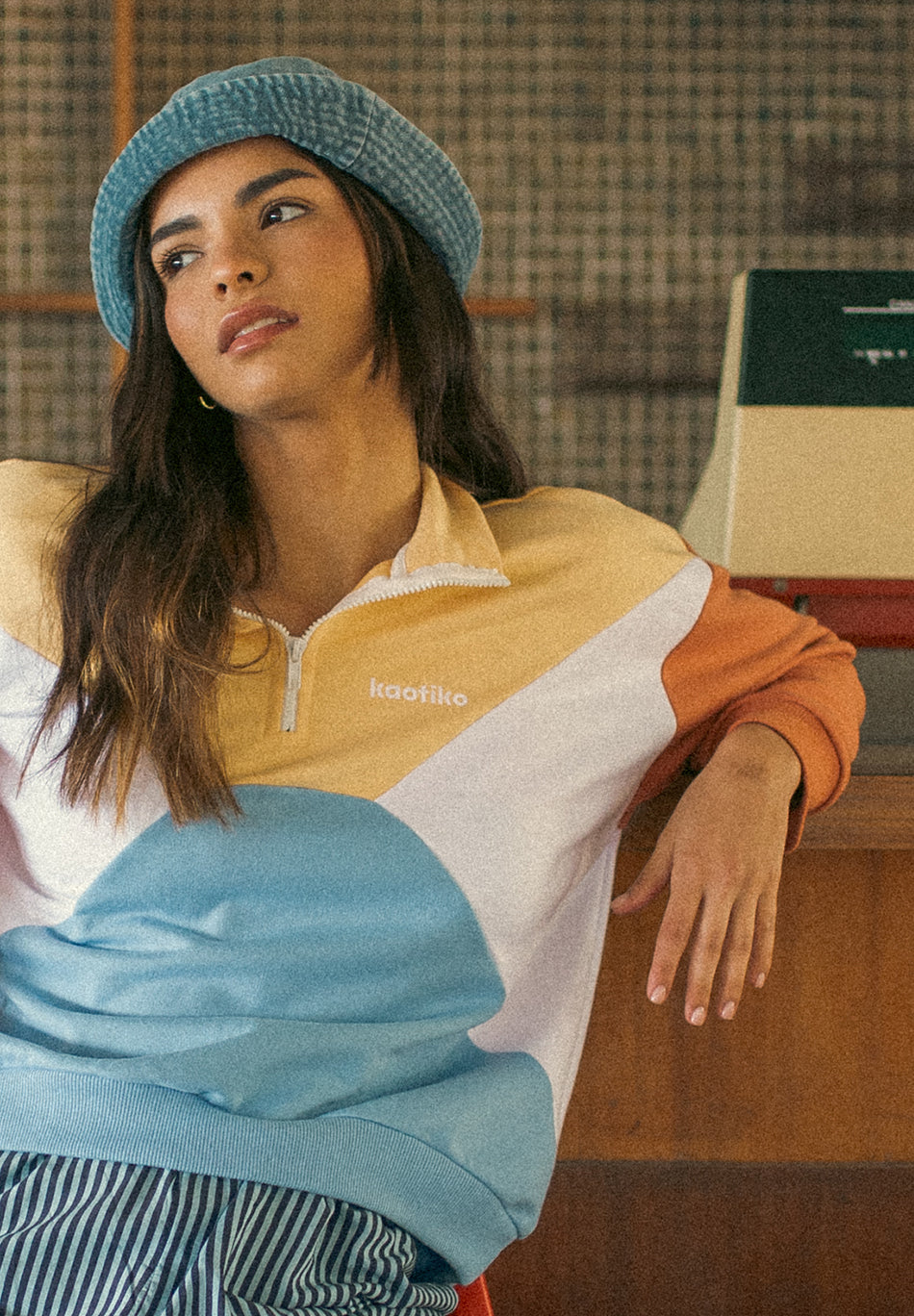 Anneta Sweatshirt Vanilla/White/Niagara/Apricot