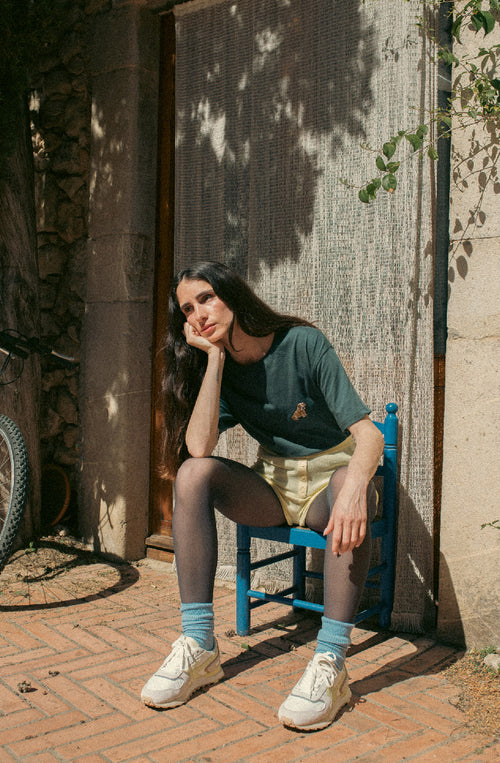 Bulldog Posy Green T-shirt