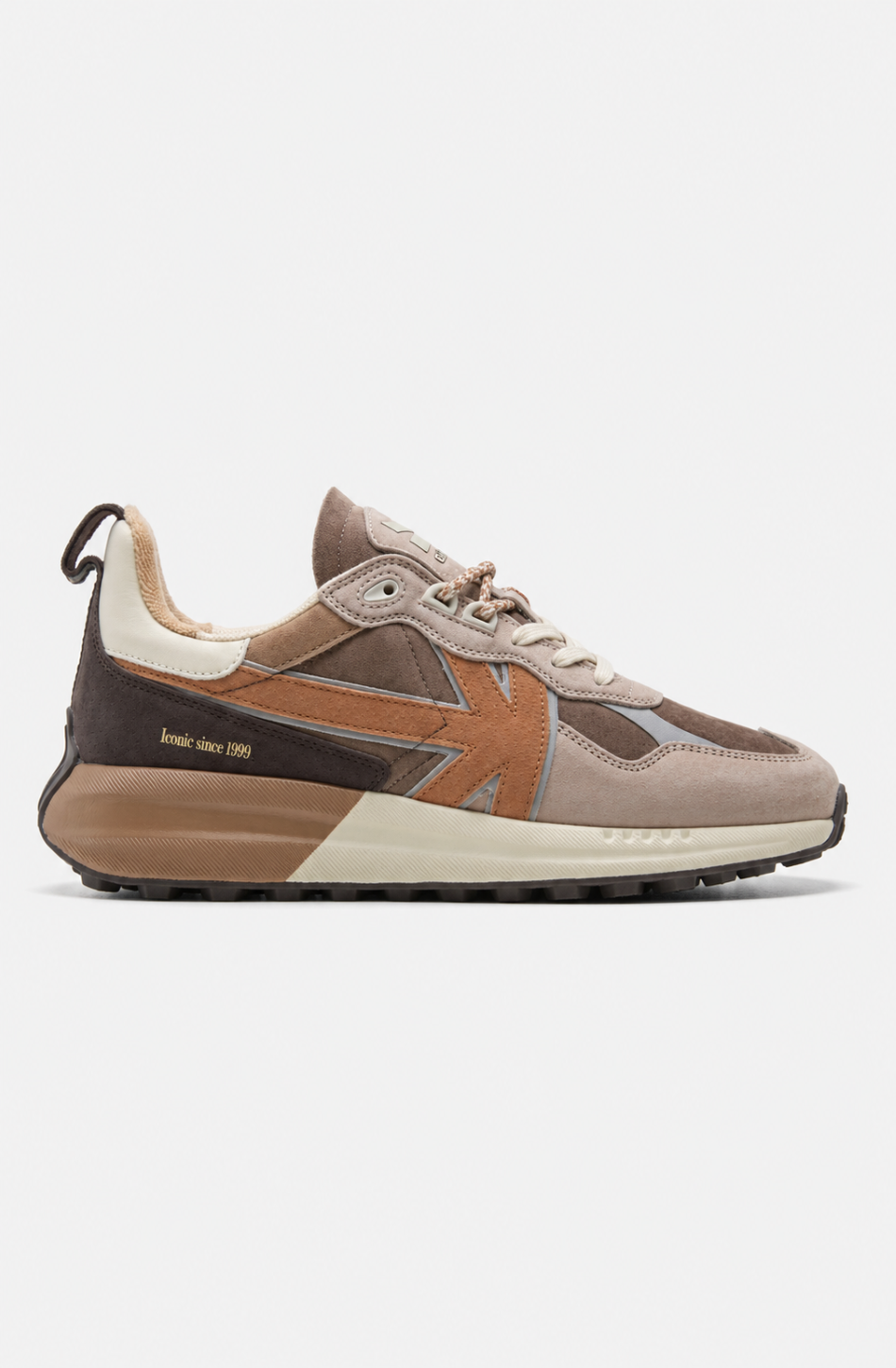 Zapatillas Vancouver Multi Suede French Roast en ante y materiales combinados, con detalles marrón, beige, camel y crudo y logo Kaotiko lateral.