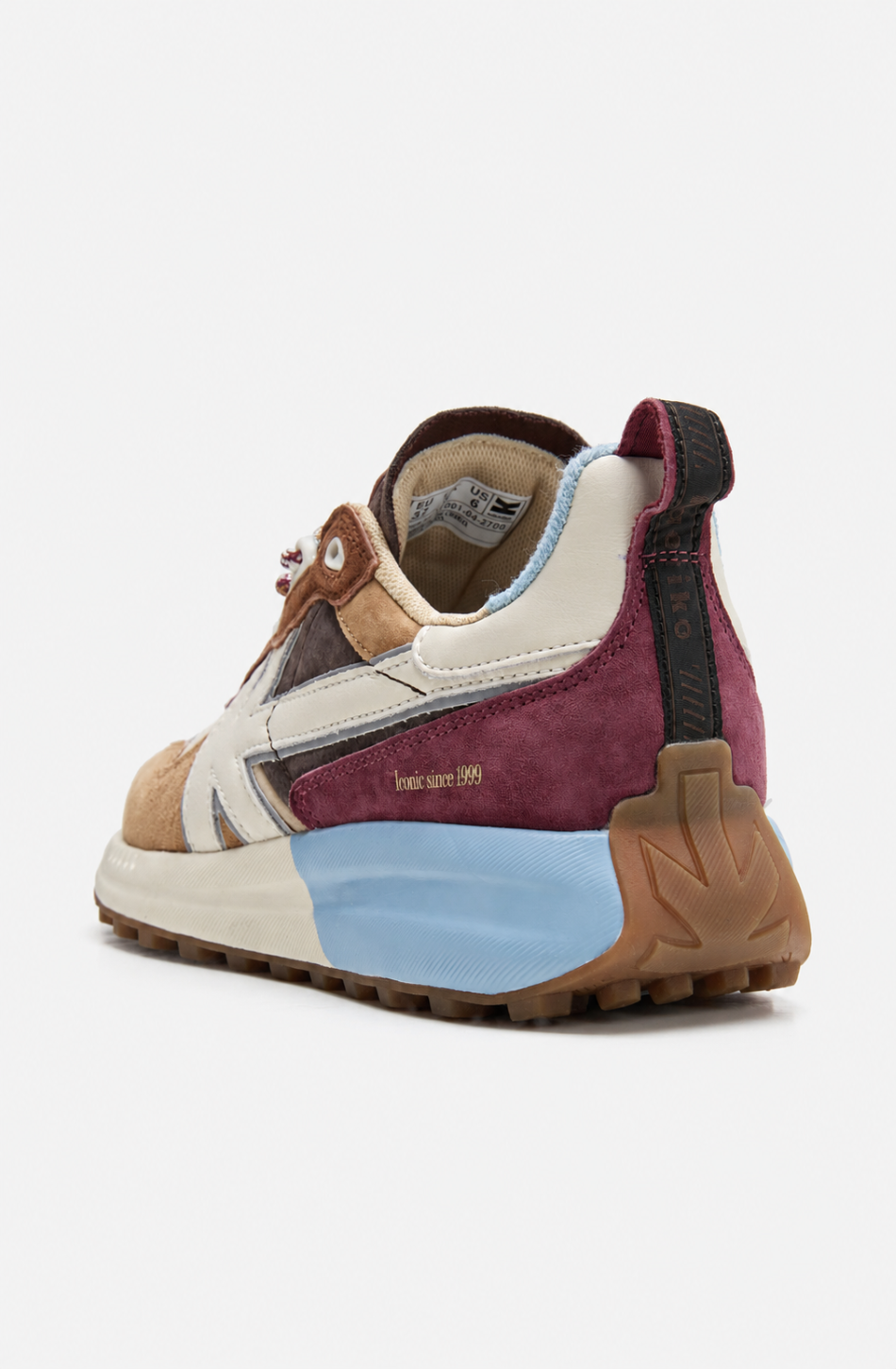 Zapatillas Detroit Multi Suede Tan en ante y materiales combinados, con detalles camel, beige, marrón, burdeos y azul.