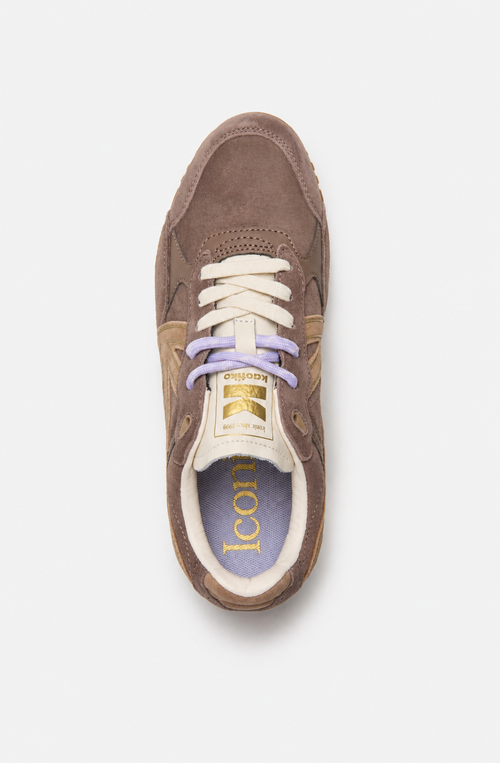 Zapatillas Seattle Brown en tonos marrones con paneles efecto ante, detalles beige, cordones crudos y lavanda y suela de goma marrón