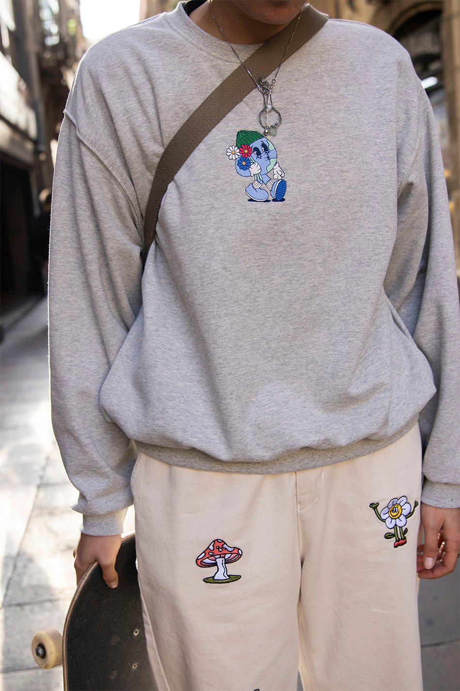 Sweatshirt World Gris